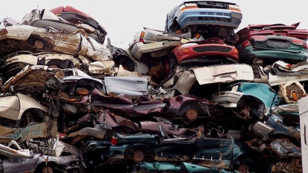 How to Improve Your Junk Car Business